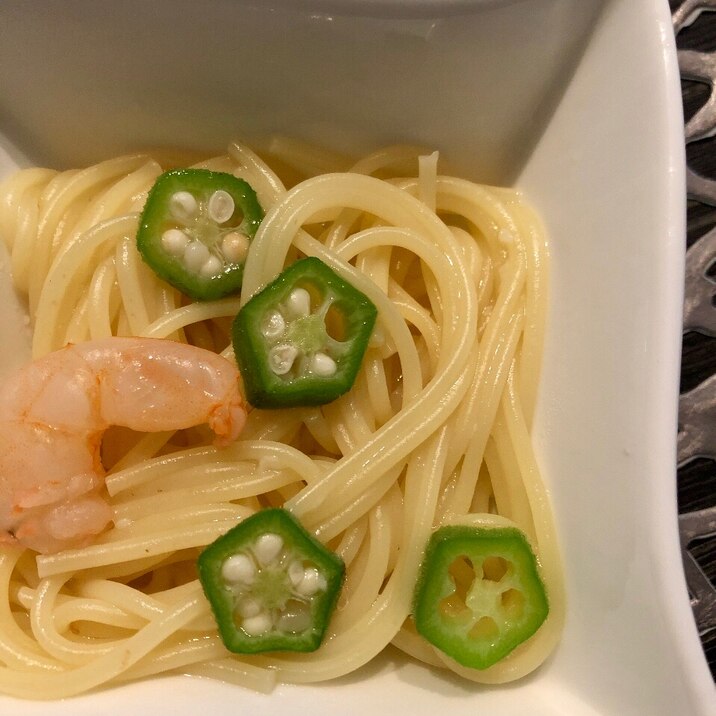 【火不要で弁当穴埋めパスタ】えびオクラ塩麹レモン